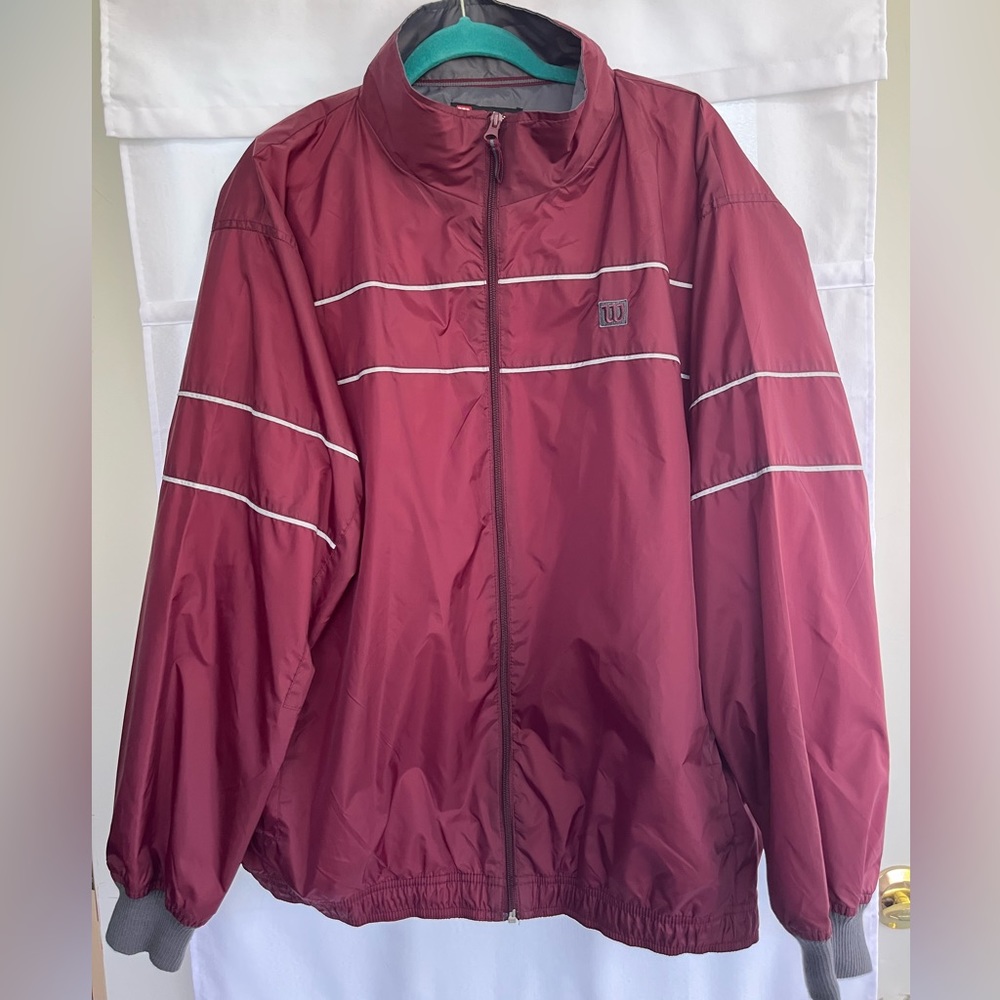 Wilson Mens Performance windbreaker/Rain Tennis Jacket Size XL Burgundy